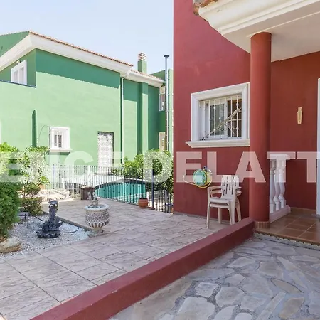 Magnifica Privada , 4 Dormitorios, 2 Baños, Piscina, Barbacoa, Wifi - Es-389-31 Сasa de vacaciones Peñíscola